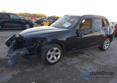 2013 BMW X1 Sdrive28I z USA, uszkodzony, nr VIN WBAVM1C52DVW44273